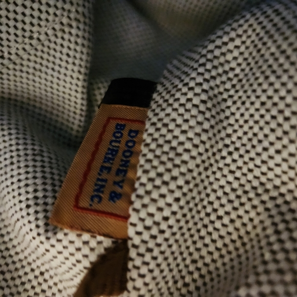 Dooney and Bourke Large Barlow - Picture 11 of 15